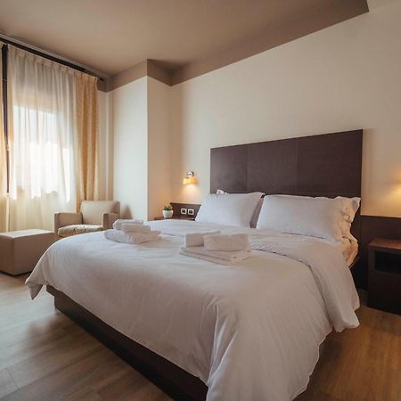 Hotel Palazzo Paradiso 玛杜纳迪利万泽 外观 照片