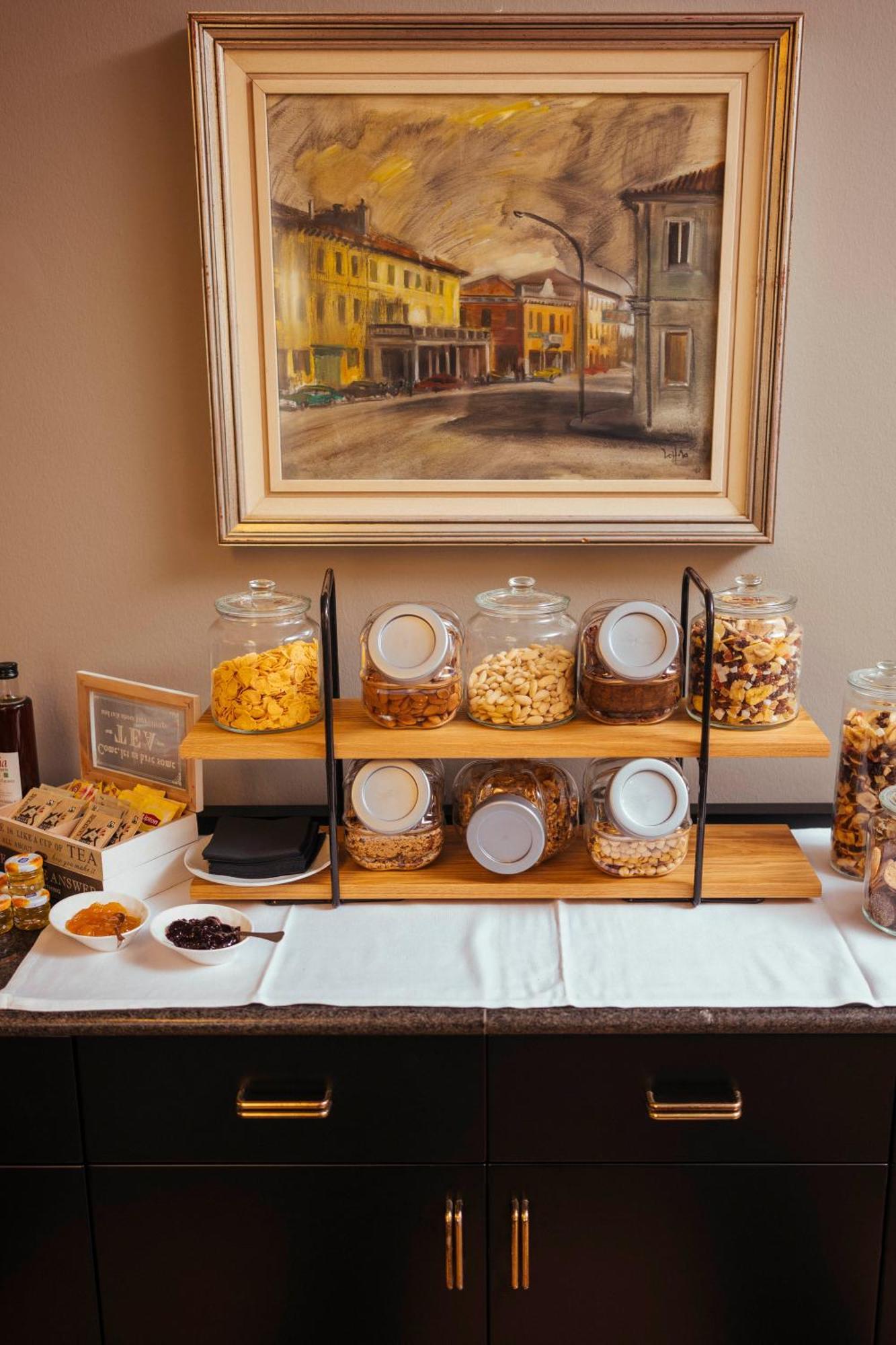 Hotel Palazzo Paradiso 玛杜纳迪利万泽 外观 照片